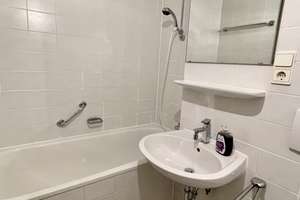 Property thumbnail 9