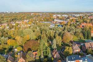 Ein Einfamilienhaus  im Stadtteil Hassee mit sehr großen Grundstück wartet aus Sie! – Die vollständige Adresse der Immobilie erhältst du vom Anbieter., 24113 Hassee, Kiel – Vorschaubild 3