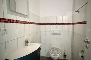 Hier können Sie sofort einziehen, für jedes Alter geeignet – Die vollständige Adresse der Immobilie erhältst du vom Anbieter., 64289 Kranichstein, Darmstadt – Vorschaubild 8