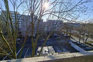 Helle 3 Zimmer Wohnung Küche/Diele/Bad Gäste-WC und Balkon – Plutostr. 74, 45888 Bulmke-Hüllen, Gelsenkirchen – Vorschaubild 5