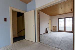 Sanierungsbedürftiges Zweifamilienhaus in Woltmershausen // Kapitalanlage möglich – Die vollständige Adresse der Immobilie erhältst du vom Anbieter., 28197 Woltmershausen (Ortsteil), Bremen – Vorschaubild 3