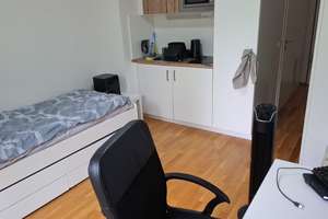 Helle möblierte 1-Zimmer-Wohnung nahe U6 Freimann – Floriansmühlstraße 20, 80939 Obere Isarau, München – Vorschaubild 3