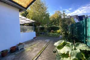 Doppelhaushälfte mit Terrasse und Garten in Düsseldorf-Urdenbach – Die vollständige Adresse der Immobilie erhältst du vom Anbieter., 40593 Urdenbach, Düsseldorf – Vorschaubild 3