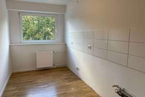 Vermietete 1 Zimmer-Wohnung mit Rendite von 3.47 % in Berlin Westend – Die vollständige Adresse der Immobilie erhältst du vom Anbieter., 14055 Westend, Berlin – Vorschaubild 3