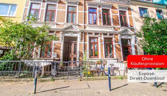 Bild von Altbremer-Haus im Steintor-Viertel mit historischer Fassade