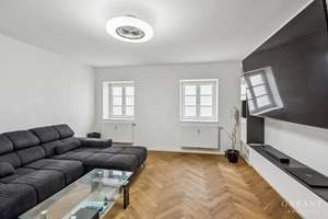 Exklusive Gartenwohnung mit Charme - ruhig gelegen im denkmalgeschützten Haus