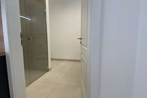 Hochwertige Neubauwohnung mit Süd-Balkon und Einbauküche – Lathusenstraße 10B, 30625 Kleefeld, Hannover – Vorschaubild 12