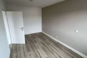 Moderne 2-Zimmer-Wohnung in Bubenreuth mit Balkon und Einbauküche – Damaschkestraße 40, 91088 Bubenreuth – Vorschaubild 6