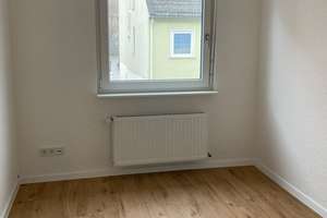 Charmante 2-Zimmer Wohnung in Wiesbaden – Stettiner Str. 23, 65203 Biebrich, Wiesbaden – Vorschaubild 4