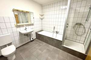 Solides Reihenendhaus mit Balkon in Rheinnähe! – Die vollständige Adresse der Immobilie erhältst du vom Anbieter., 56154 Boppard – Vorschaubild 6