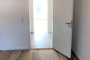 Helle, sanierte Wohnung mit hochwertiger Einbauküche – Niehler Str. 299, 50735 Niehl, Köln – Vorschaubild 5