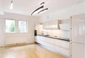 Traumhafte Luxuswohnung mit eigenem Garten zu vermieten – Kaiserin-Augusta Allee 86, 10589 Charlottenburg, Berlin – Vorschaubild 2