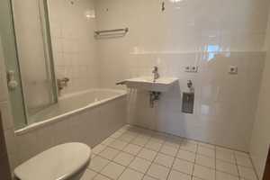 Bezugsfreie 3- Zimmer Wohnung mit Garten und KFZ- Stellplatz in Dresden-Laubegast – Dresden – Vorschaubild 6