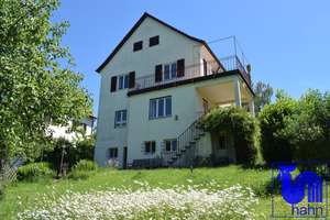 Charmantes Einfamilienhaus mit viel Platz und schönem Garten in toller Lage an der Achalm