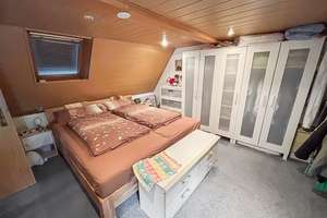 Charmantes Einfamilienhaus mit separatem Gartengrundstück in Grünhainichen – Wohnen mit Herz – Die vollständige Adresse der Immobilie erhältst du vom Anbieter., 9579 Waldkirchen/Erzgebirge – Vorschaubild 12