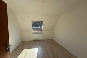 sanierte 3-Zimmer-Wohnung im DG mit Balkon – 23564 Sankt Gertrud, Lübeck – Vorschaubild 5