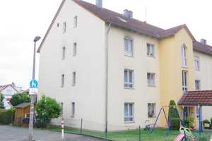Geschmackvolle, sanierte 3-Raum-Wohnung mit EBK in Nürnberg – Nürnberg – Vorschaubild 2