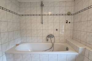 Großzügige, frisch renovierte Maisonette-Wohnung mit 5 Zimmern, 3 Bädern & Balkon – Bahnhofstraße 5, 97450 Arnstein – Vorschaubild 30