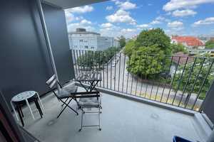 Neubau am Harras (U6) - helles, ruhiges Apartment mitWest-Balkon und EBK in Sendling am Harras – Konrad-Peutinger-Str. 2 b, 81373 München – Vorschaubild 1