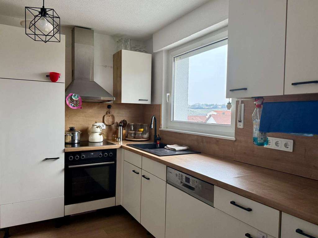 Immobilie in Lauffen am Neckar - Helle 4-Zimmer-Dachgeschosswohnung in Lauffen am Neckar - Bild 4