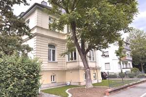 Einmaliges 6 Zi.-Altbau-Highlight im Viktoriaviertel von Wiesbaden für große Familien u. anspruchs – Die vollständige Adresse der Immobilie erhältst du vom Anbieter., 65189 Südost, Wiesbaden – Vorschaubild 5