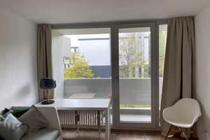 Helles, neu möbliertes Apartment mit Balkon - 30m², sehr zentral, Isarhochufer, München-Au – Hochstrasse 19b, 81669 München – Vorschaubild 6