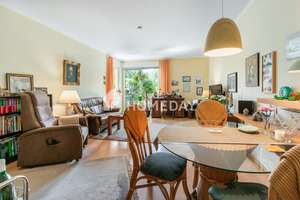 Gepflegte 2-Zimmer-Erdgeschosswohnung mit Stellplatz, Keller und schöner Terrasse