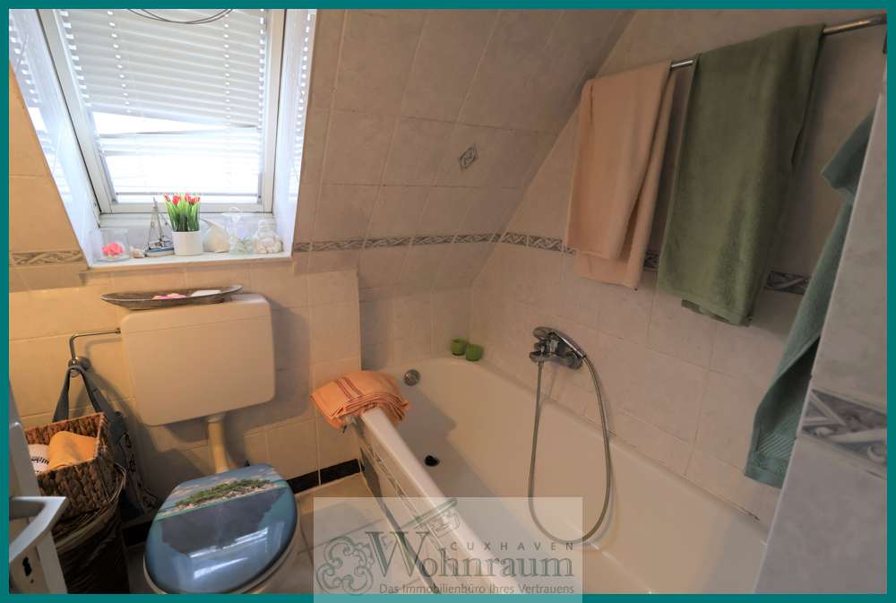 Immobilie in Cuxhaven - Zweifamilienhaus mit Garage - Bild 5