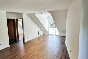 Wunderschöne 3-Zimmer Wohnung mit Balkon und Stellplatz