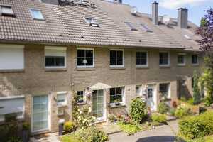 Lässt keine Wünsche offen - gepflegtes Reihenmittelhaus – Stormarn (Kreis) – Vorschaubild 2