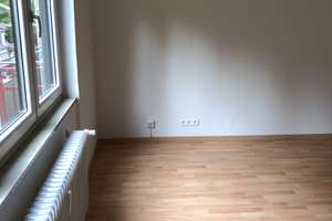 3-Zimmerwohnung in Pforzheim-Dillweissenstein mit 2 Balkonen, Waschraum, Keller und TG-Stellplatz – Hirsauer Straße 17, 75180 Dillweißenstein, Pforzheim – Vorschaubild 18