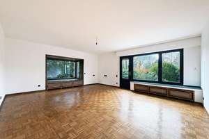 Investieren in Qualität: leerstehendes Mehrfamilienhaus mit 3 geteilten Einheiten in Köln – Penningsfelder Weg 89, 51069 Dellbrück, Köln – Vorschaubild 11