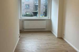 Nähe Bahnhof: Modernisierte 3,5-Zimmer-Altbau-Wohnung in Lübeck-St. Lorenz Nord, Steinrader Weg – Steinrader Weg 28, 23558 Sankt Lorenz Nord, Lübeck – Vorschaubild 11