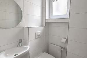 Charmante 4,5-Zimmer-Wohnung mit Balkon und Blick ins Grüne – Stuttgart-Weilimdorf – 70499 Weilimdorf (Ortsteil), Stuttgart – Vorschaubild 7