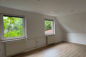 Großzügiges Haus mit Bungalow in idyllischer Lage – ca. 200 m² Wohnfläche auf 3.000 m² Grundstück – Dorf 1, 49584 Fürstenau – Vorschaubild 11