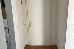 Gepflegte Wohnung mit einem Zimmer und Einbauküche in Solingen – Die vollständige Adresse der Immobilie erhältst du vom Anbieter., 42719 Wald, Solingen – Vorschaubild 9