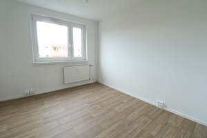 3-Raumwohnung mit Südbalkon und Wanne – Irkutsker Straße 37, 9119 Kappel, Chemnitz – Vorschaubild 5