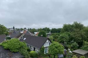 zentral in Berg.-Neukirchen * großzügige Maisonettewohnung * ideal für kleinen Haushalt
