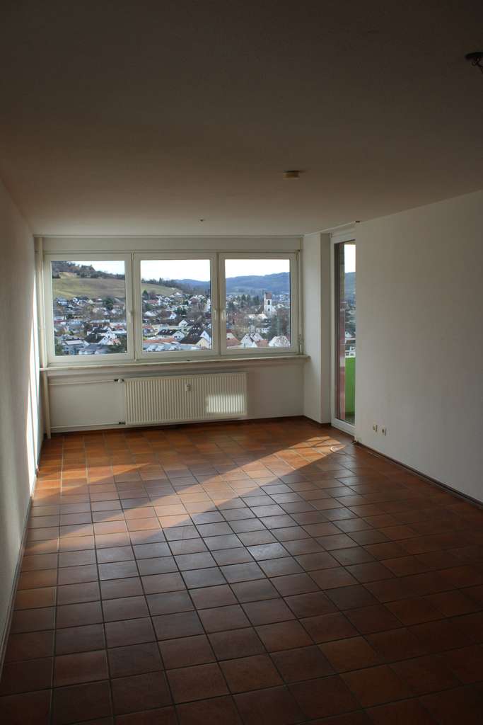 Immobilie in Weil am Rhein - Großzügige 3 Zimmer Wohnung mit wunderschöner Aussicht! - Bild 0