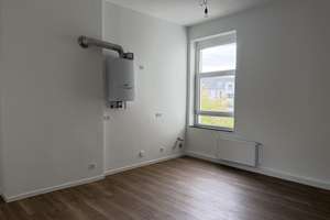 Mülheim: top sanierte 5 Zimmer Altbauwohnung mit hohen Decken - optimal WG geeignet!!! – Berliner Str. 27, 51063 Mülheim (Ortsteil), Köln – Vorschaubild 2
