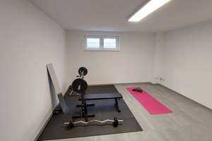 ELEGANTE DHH - NEUBAU - MIT 4 ZIMMERN, EBK, TERRASSE, GEPFLEGTER GARTEN, GARAGE AM HAUS, RUHIGE LAGE – Die vollständige Adresse der Immobilie erhältst du vom Anbieter., 64546 Mörfelden-Walldorf – Vorschaubild 26