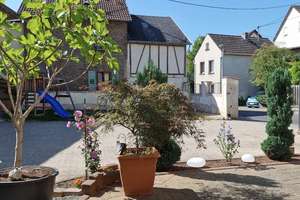 Platz ohne Kompromisse: Großzügiges Wohnhaus mit Scheune und Halle – Ihr Freiraum für Leben und Busi – Die vollständige Adresse der Immobilie erhältst du vom Anbieter., 56566 Neuwied – Vorschaubild 5