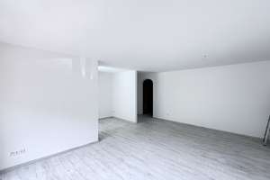 NEU am Markt: 3 ZKB-Wohnung mit Balkon im Hochparterre und TG-Stellplatz ab sofort frei – 81673 Josephsburg, München – Vorschaubild 6