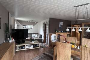 N-Kornburg! Schöne 4-Zi.-Wohnung mit Südterrasse, Garten, 2 Kellerräume + Garage! – Die vollständige Adresse der Immobilie erhältst du vom Anbieter., 90455 Kornburg, Worzeldorf, Nürnberg – Vorschaubild 8