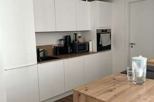 3-Zimmer-Wohnung mit Balkon in Düsseldorf Stadtmitte – Liesegangstraße 15, 40211 Stadtmitte, Düsseldorf – Vorschaubild 2