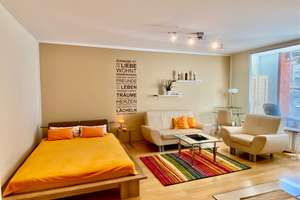 Direkte Rheinlage: Schickes 1-Zimmer-Apartement in Bonn-Beuel