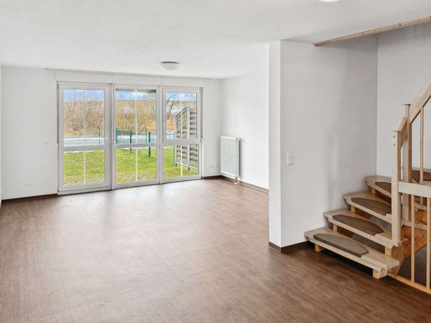 Immobilie in Kulmain - Attraktive Doppelhaushälfte zum Eigenbezug oder als Kapitalanlage in Kulmain - Bild 2