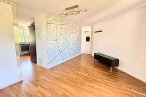 Stilvolle Maisonette-Wohnung mit eigenem Whirlpool-Highlight – Die vollständige Adresse der Immobilie erhältst du vom Anbieter., 80997 Allach, München – Vorschaubild 5