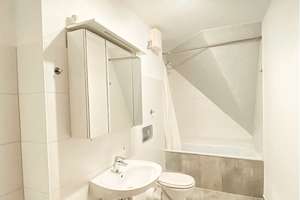 Große 3-Zimmer-Wohnung inmitten von  Wasser und Natur – Am Pichelssee 57, 13595 Wilhelmstadt, Berlin – Vorschaubild 10