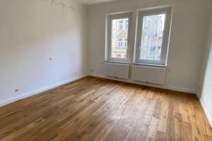 3-Zimmer-Jugendstil-Wohnung mit Stuck und Balkon in der Nähe des Stadtparks – Nürnberger Straße 79, 90762 Stadtpark, Stadtgrenze, Fürth – Vorschaubild 8
